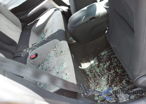 2018 Ford Mustang Ecoboost z USA, uszkodzony, nr VIN 1FA6P8TH7J5126064